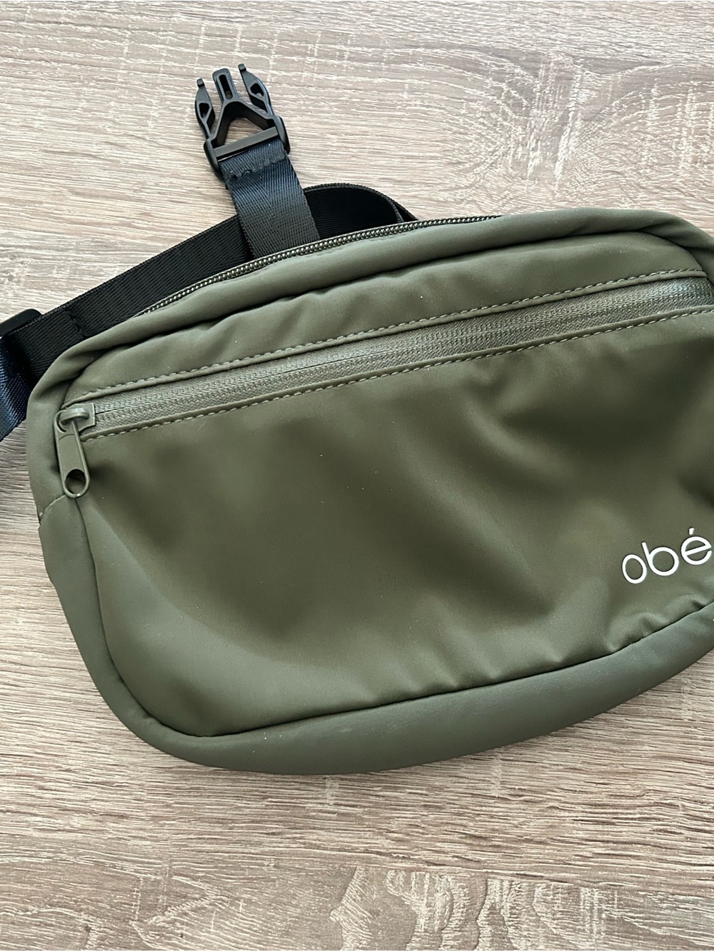 OBÉ Olive Green Waistbag/fannypack